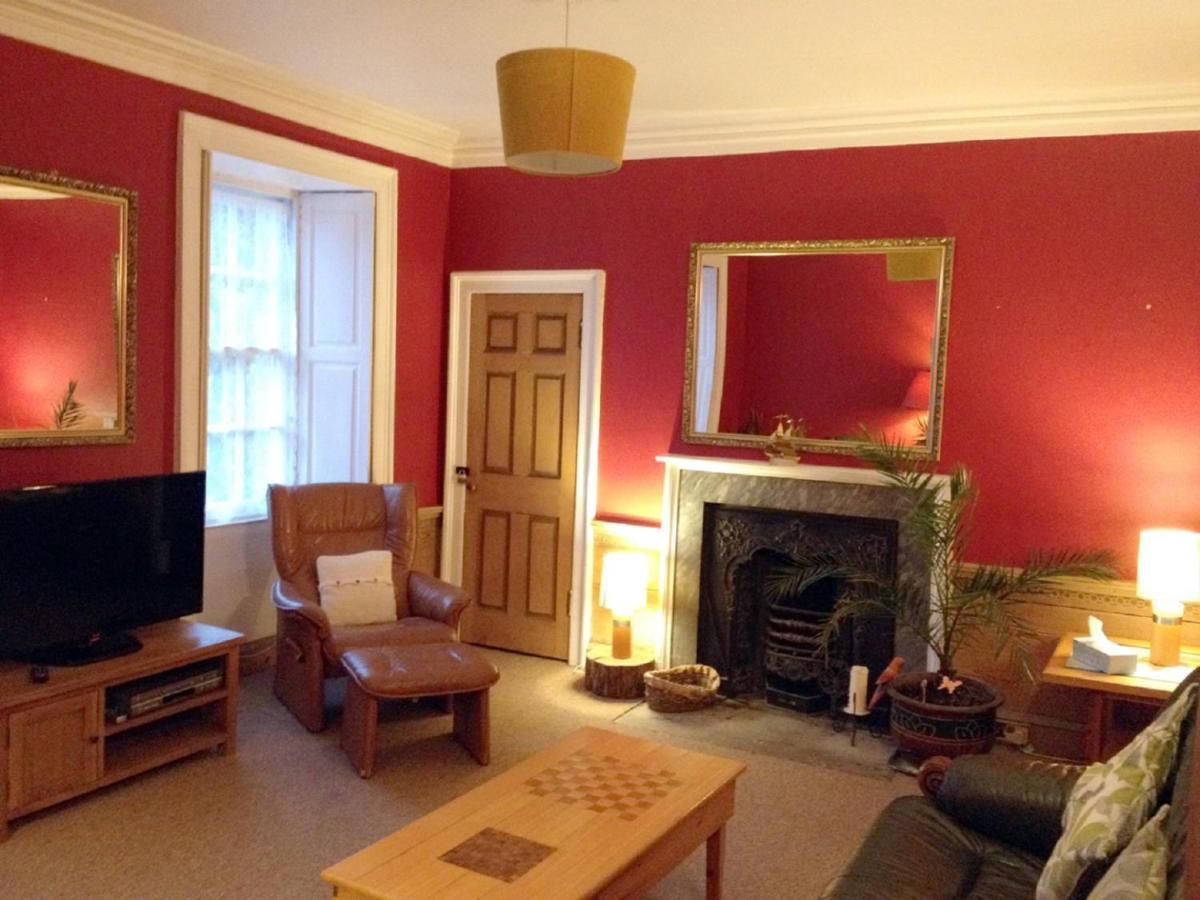 F1- Very Nice City Centre Apartment エディンバラ エクステリア 写真